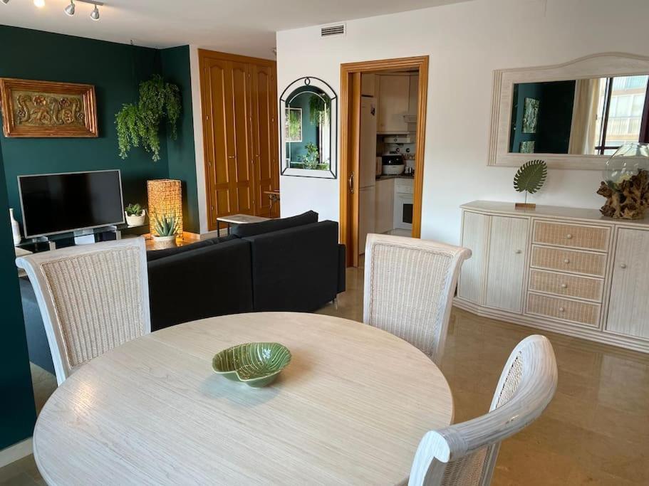 Charm 90m2 Apartment *