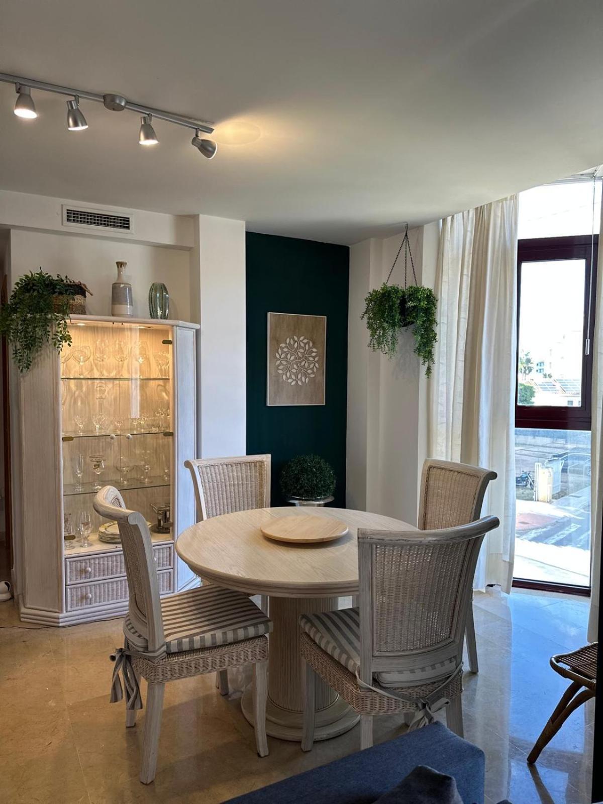 Charm 90m2 Apartment *